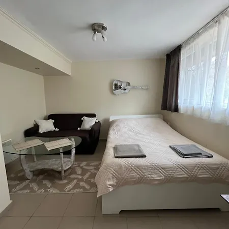 5 Apartment *
